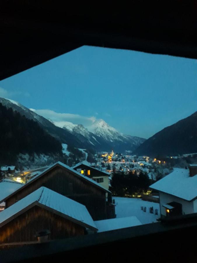 Haus Morgensonne Hotell Pettneu am Arlberg Exteriör bild