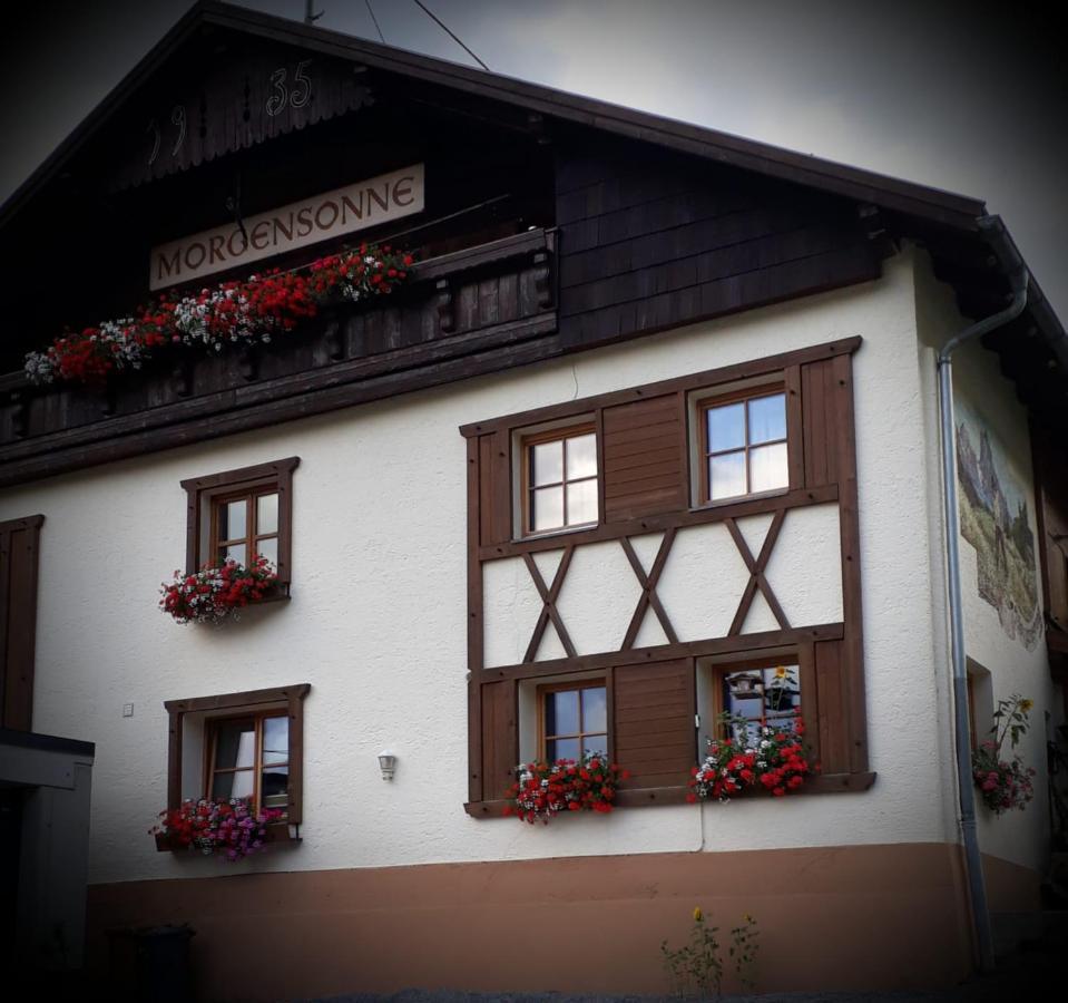 Haus Morgensonne Hotell Pettneu am Arlberg Exteriör bild