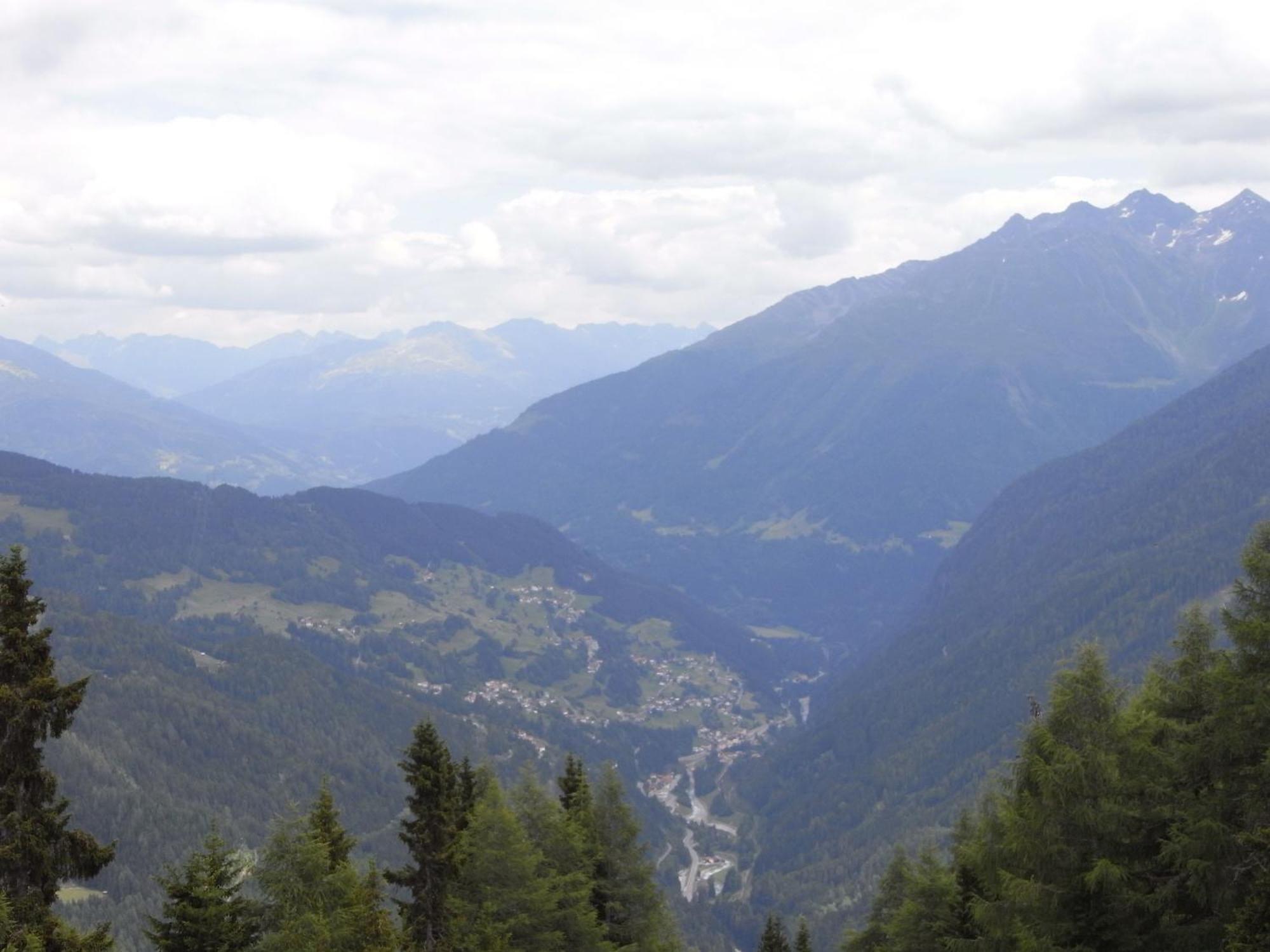 Haus Morgensonne Hotell Pettneu am Arlberg Exteriör bild