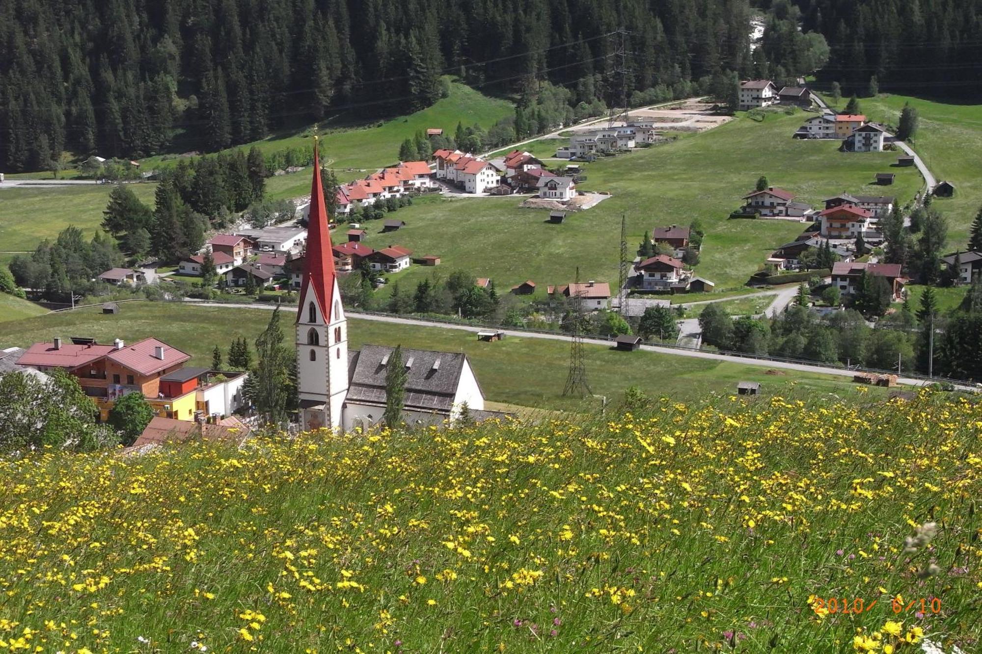 Haus Morgensonne Hotell Pettneu am Arlberg Exteriör bild